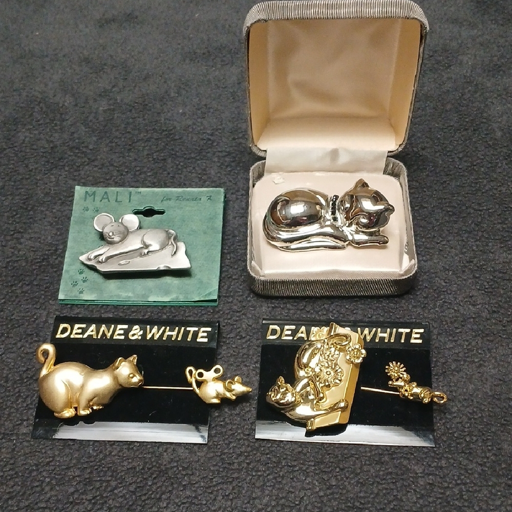 Lot Of 4 New Cat And Mouse Brooch Pins